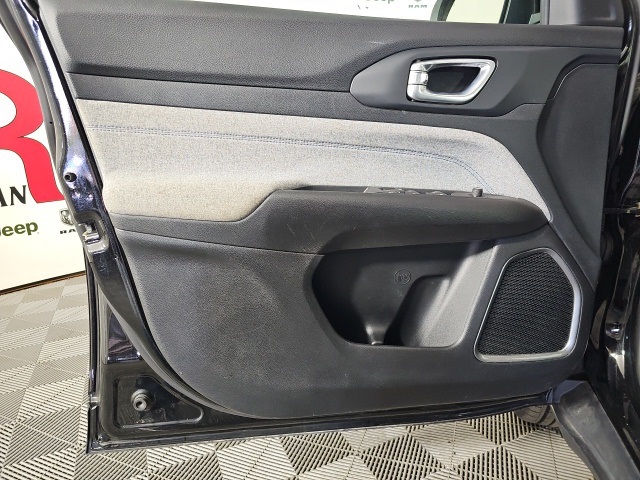 2022 Jeep Compass North Edition Latitude photo 9