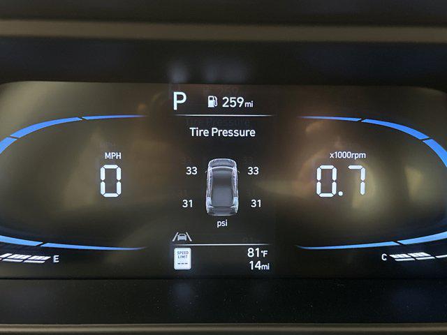 2025 Hyundai Elantra SEL Sport photo 12