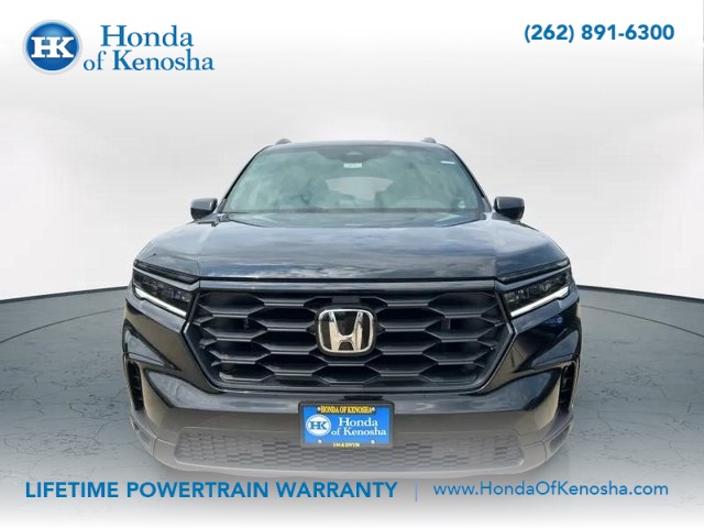 2025 Honda Pilot Sport photo 2