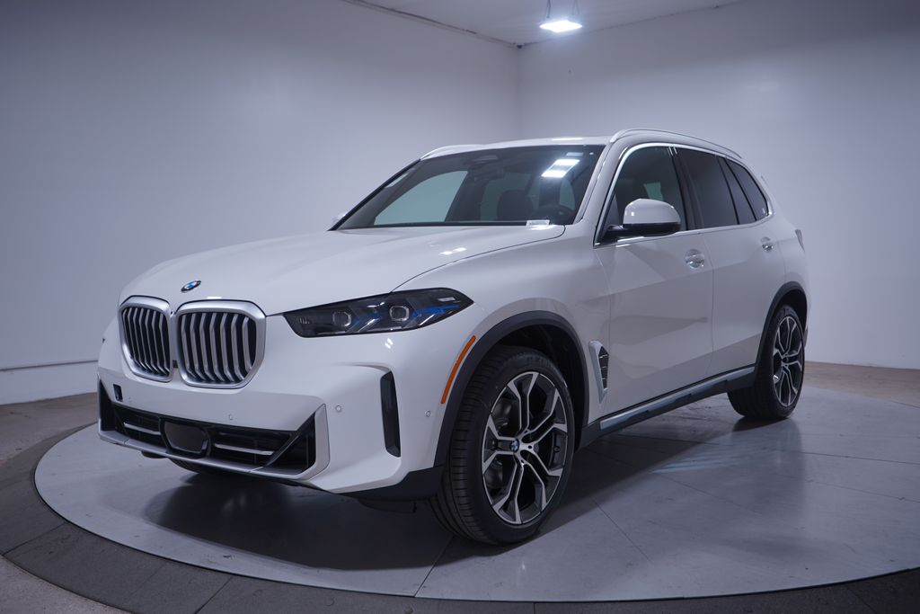 2026 BMW X5 40i's photo