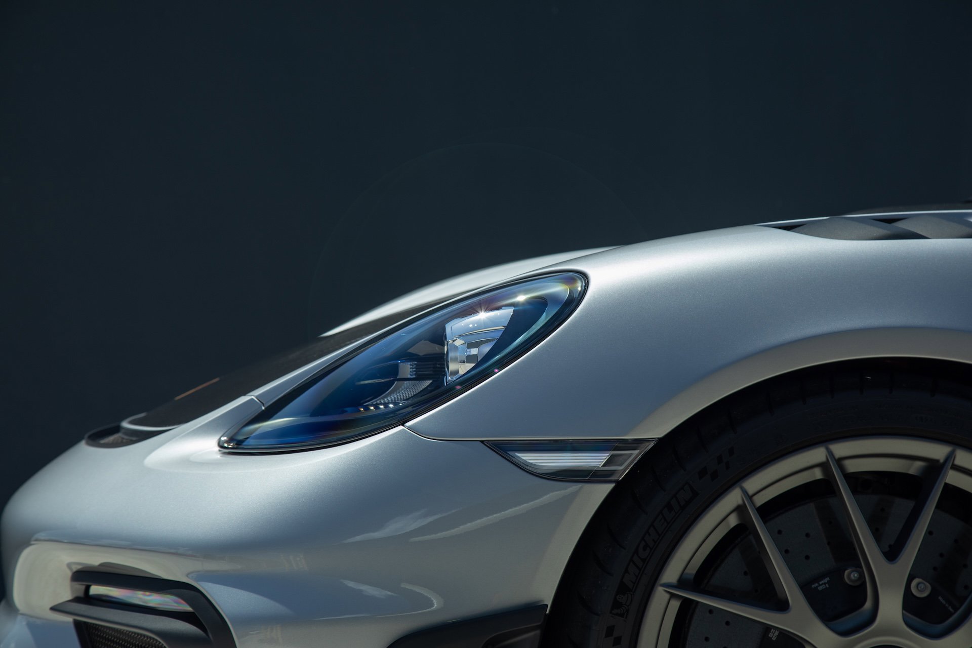 2025 Porsche Cayman GT4 RS photo 8