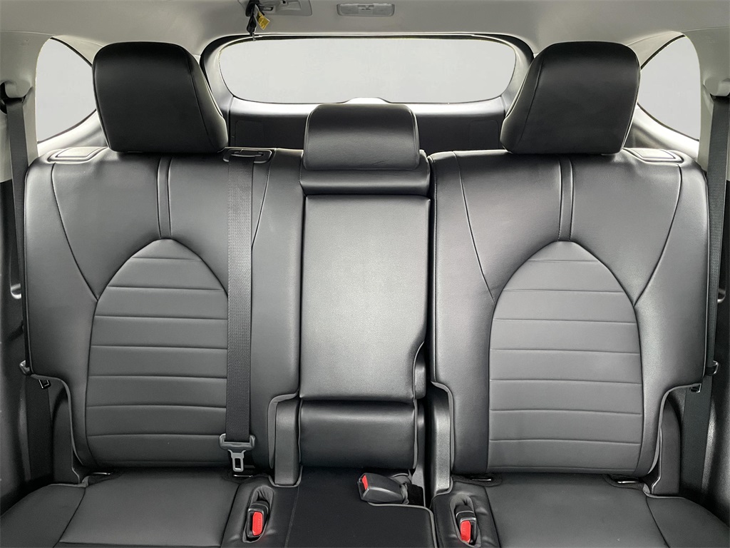 2022 Toyota Highlander XLE photo 19