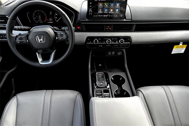 2025 Honda Pilot EX-L photo 18