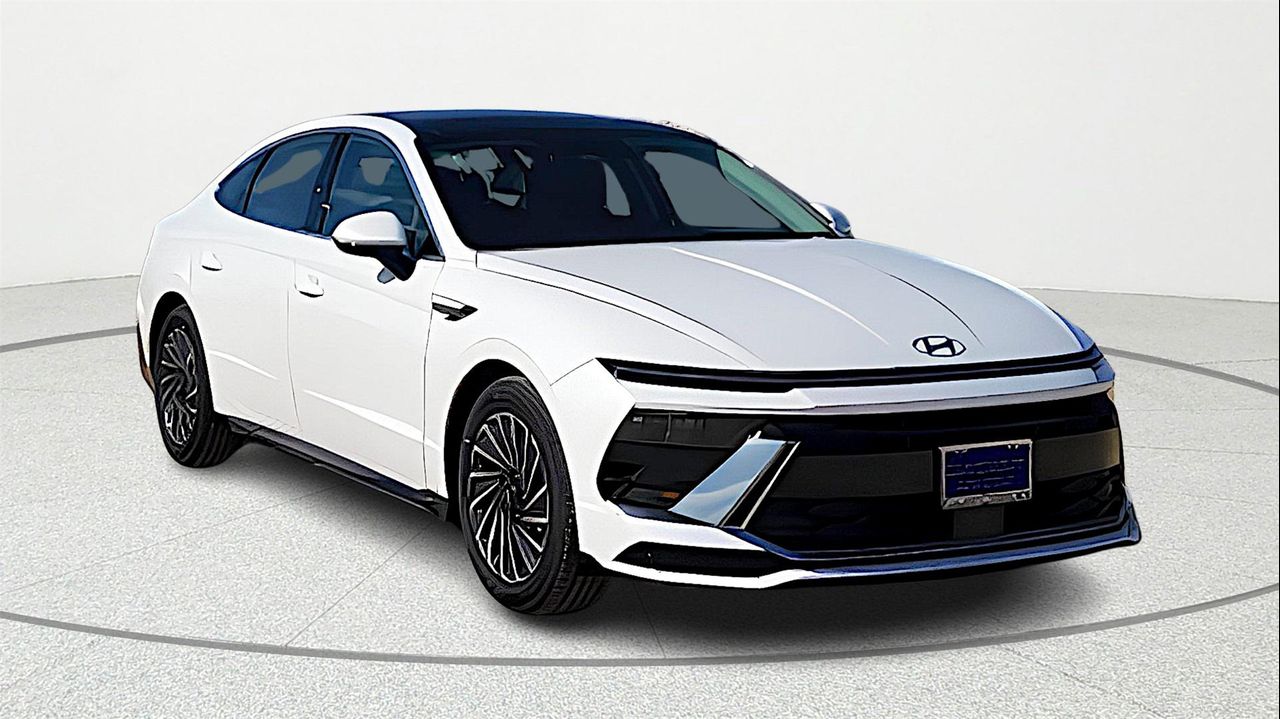 2026 Hyundai Sonata Hybrid SEL's photo
