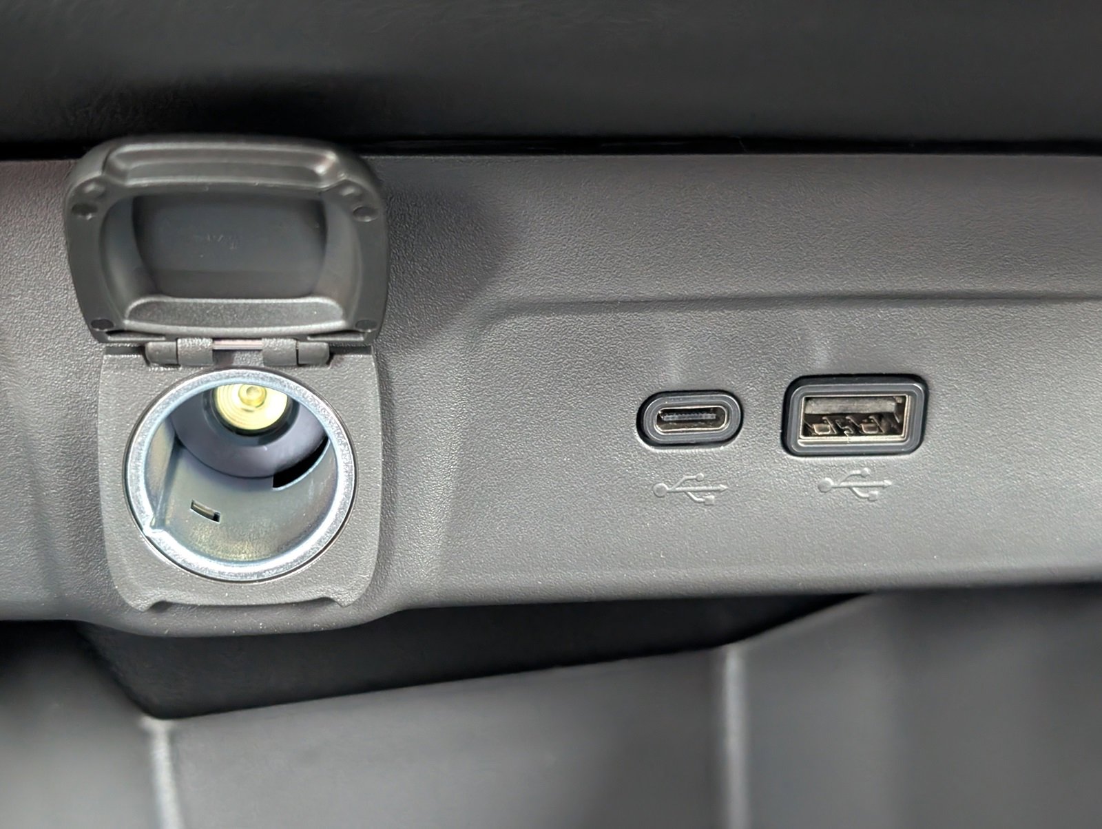 2026 Chevrolet Trax LT photo 17