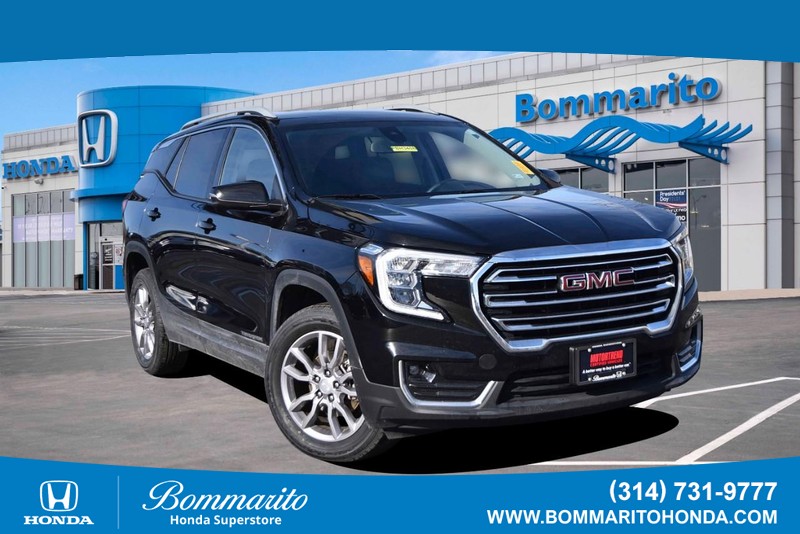 2024 GMC Terrain SLT's photo