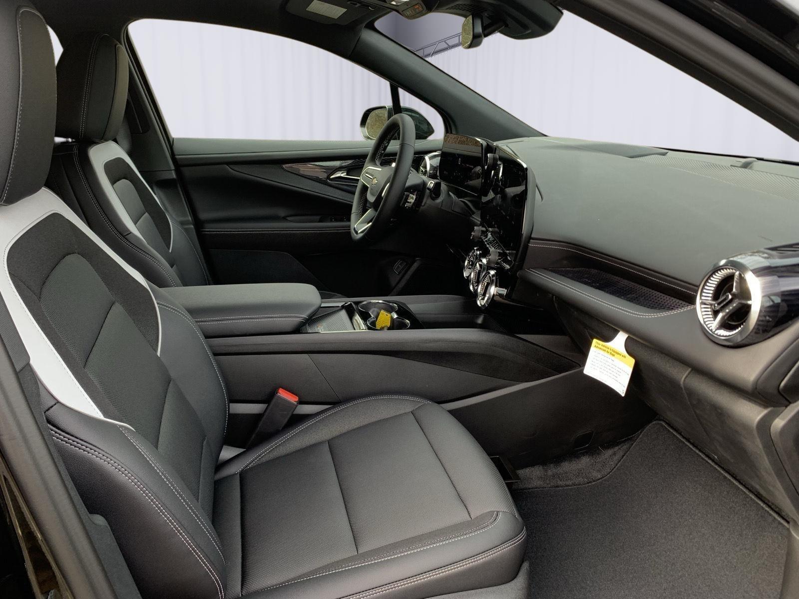 2025 Chevrolet Blazer EV photo 26