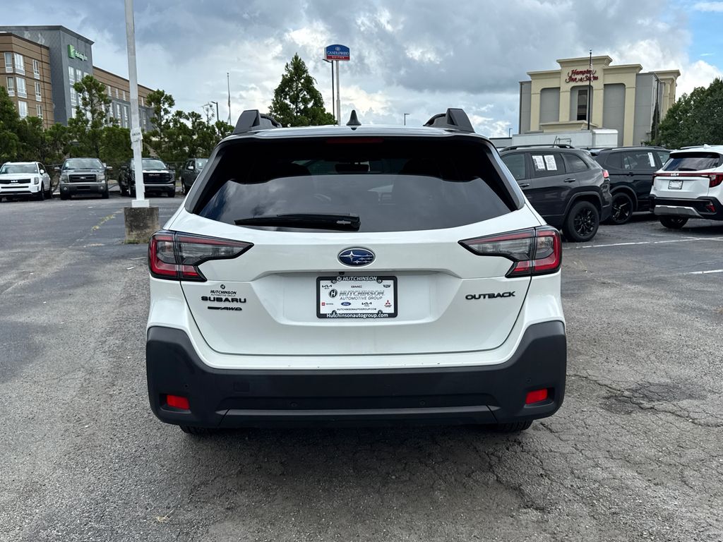 2024 Subaru Outback Onyx Edition photo 4