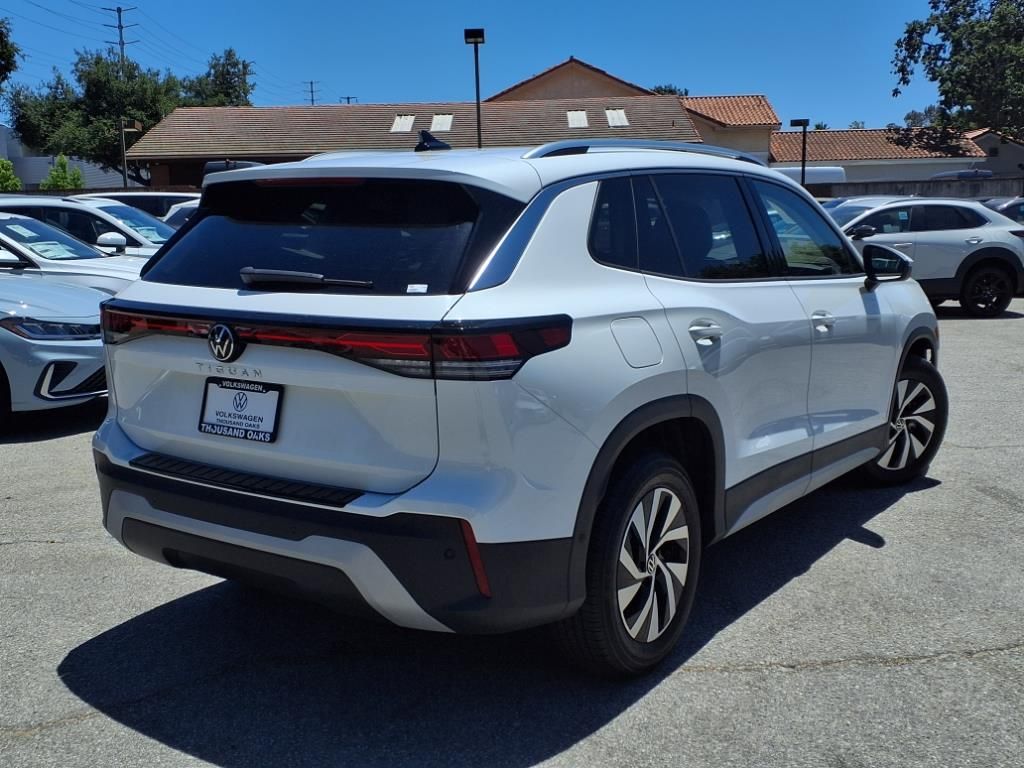 2025 Volkswagen Tiguan S photo 5