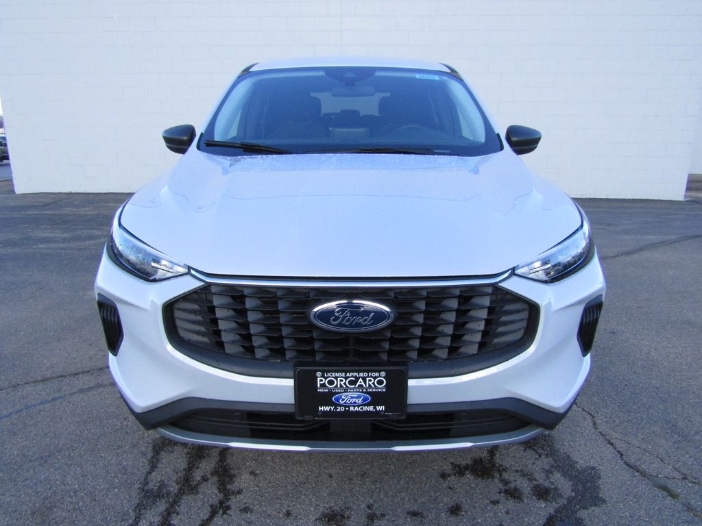 2026 Ford Escape Active photo 2