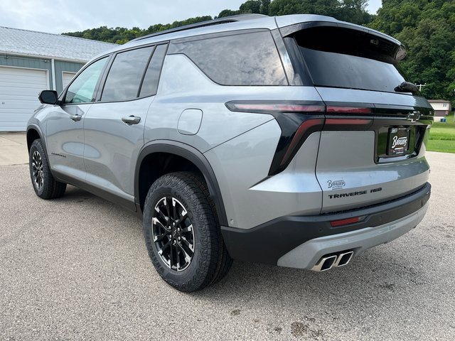 2026 Chevrolet Traverse Z71 photo 8