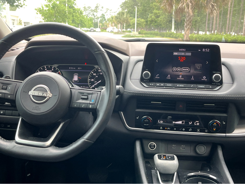 2023 Nissan Rogue SV photo 4