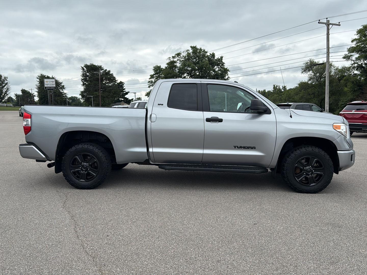 2017 Toyota Tundra TRD Pro photo 4