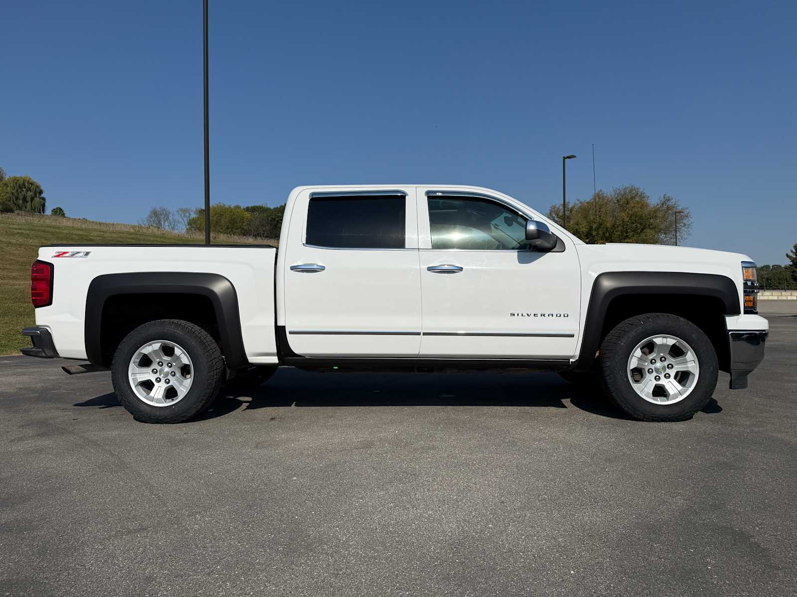 2015 Chevrolet Silverado 1500 LTZ photo 4