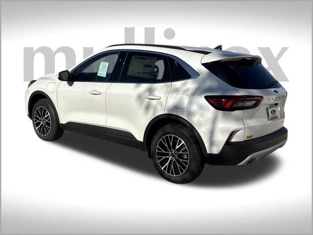 2025 Ford Escape Plug-In Hybrid Base photo 3