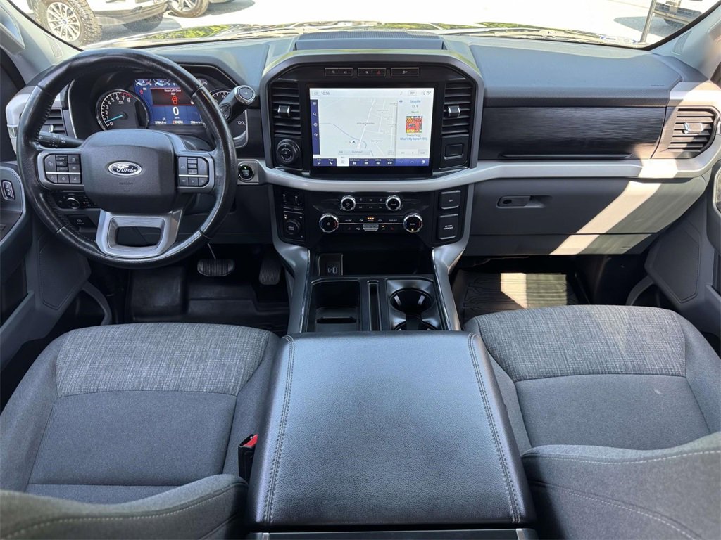 2022 Ford F-150 XLT photo 2