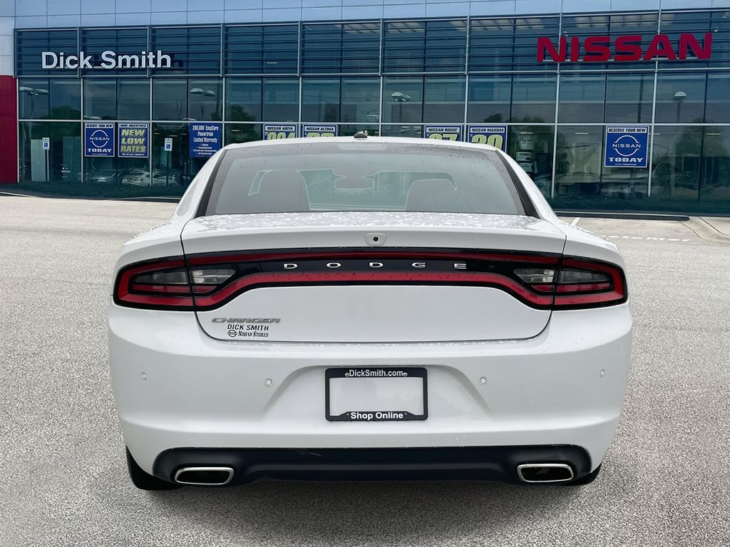 2022 Dodge Charger SXT photo 5