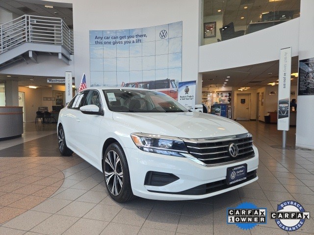 2022 Volkswagen Passat 2.0T SE