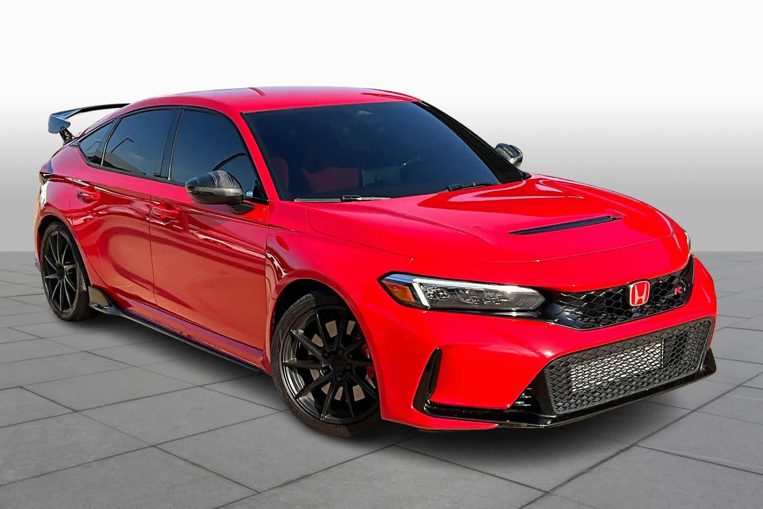 2023 Honda Civic Type R photo 2