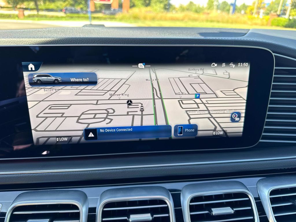 2025 Mercedes Benz GLS 580 4MATIC photo 19