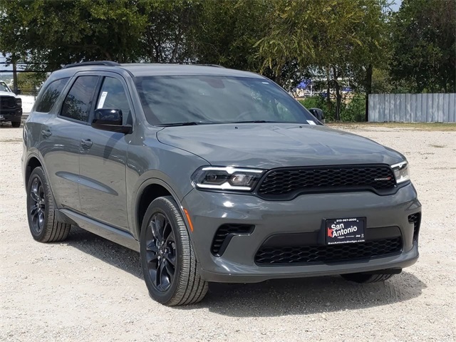 2026 Dodge Durango GT photo 2