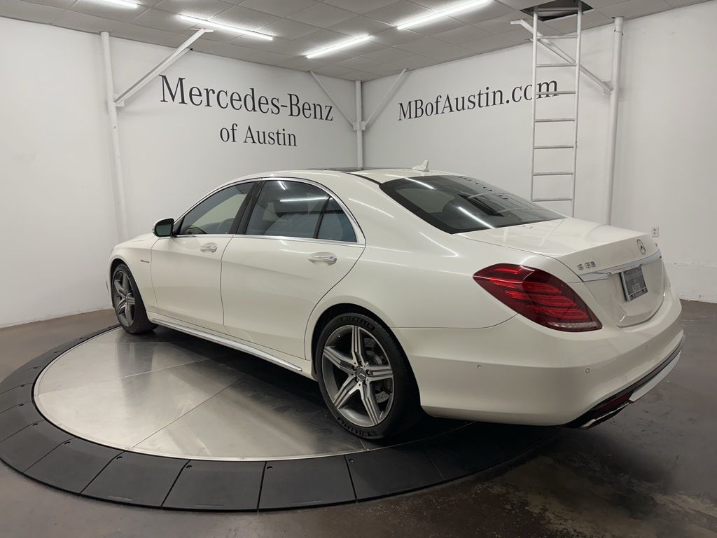 2015 Mercedes Benz S 63 AMG 4MATIC photo 2