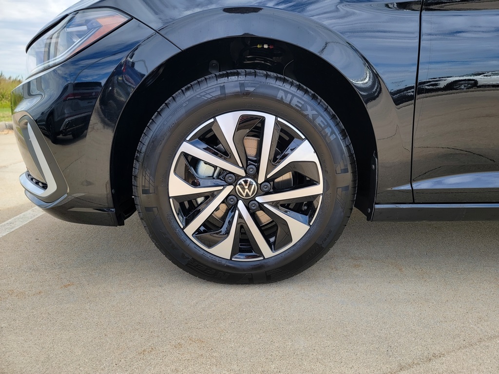 2025 Volkswagen Jetta 1.5T S photo 14