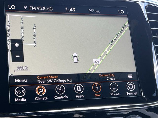 2021 Jeep Grand Cherokee Anniversary Edition photo 9