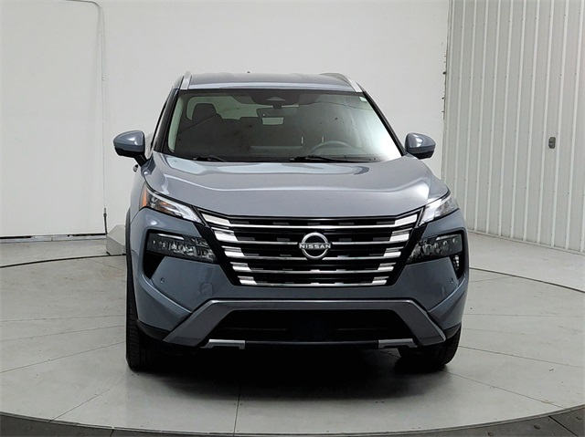 2024 Nissan Rogue SL photo 2