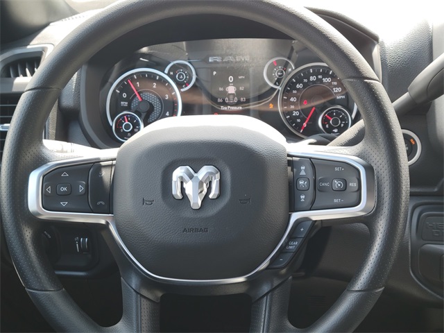 2025 Ram 2500 Tradesman photo 23