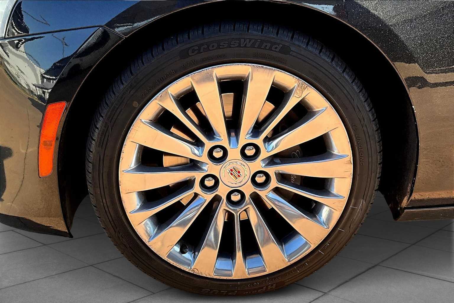 2014 Cadillac CTS Luxury photo 9