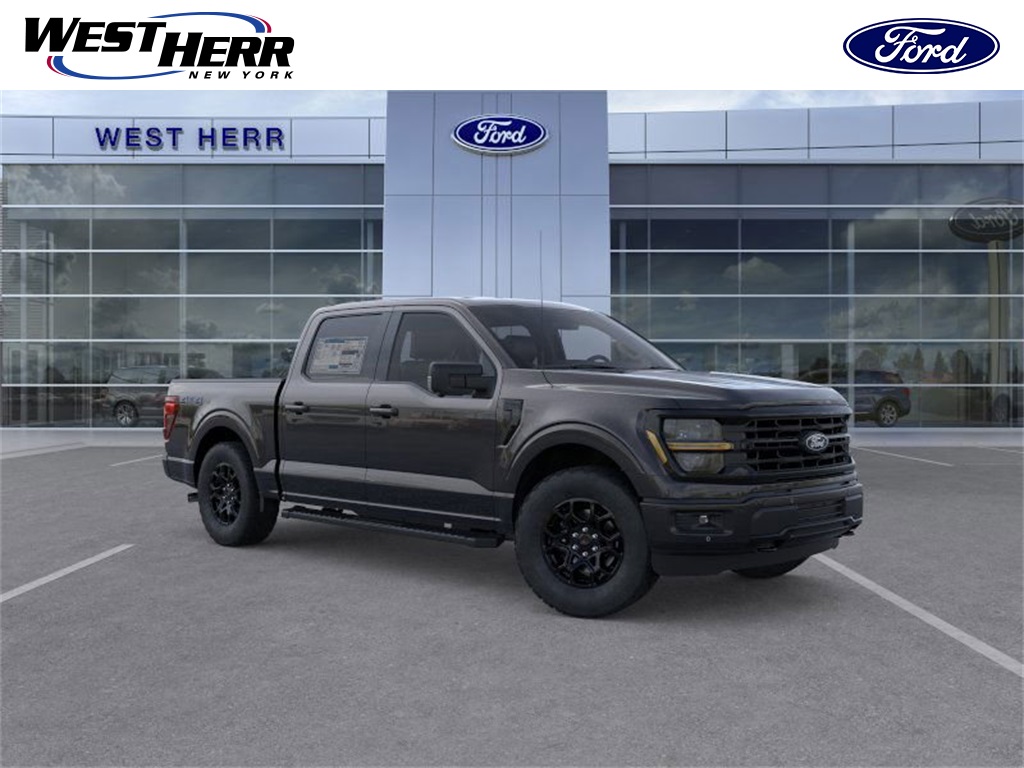 2025 Ford F-150 XLT's photo