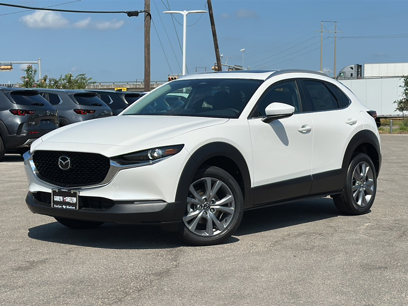 2025 Mazda CX-30 2.5 S Preferred photo 2
