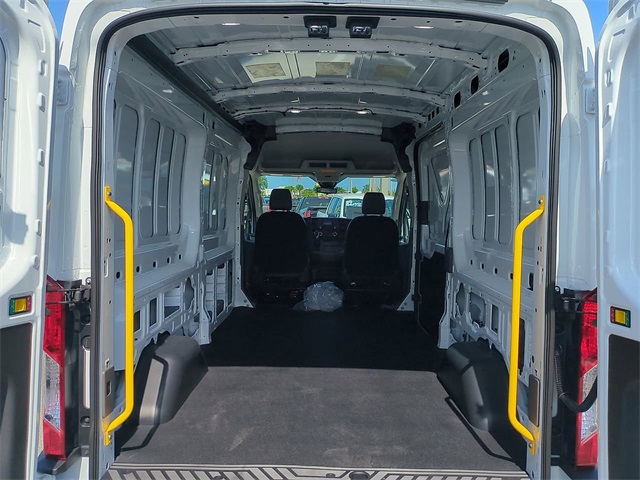 2025 Ford Transit Cargo Van photo 10