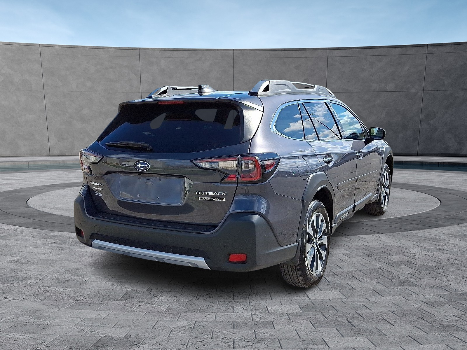 2024 Subaru Outback Touring XT photo 10