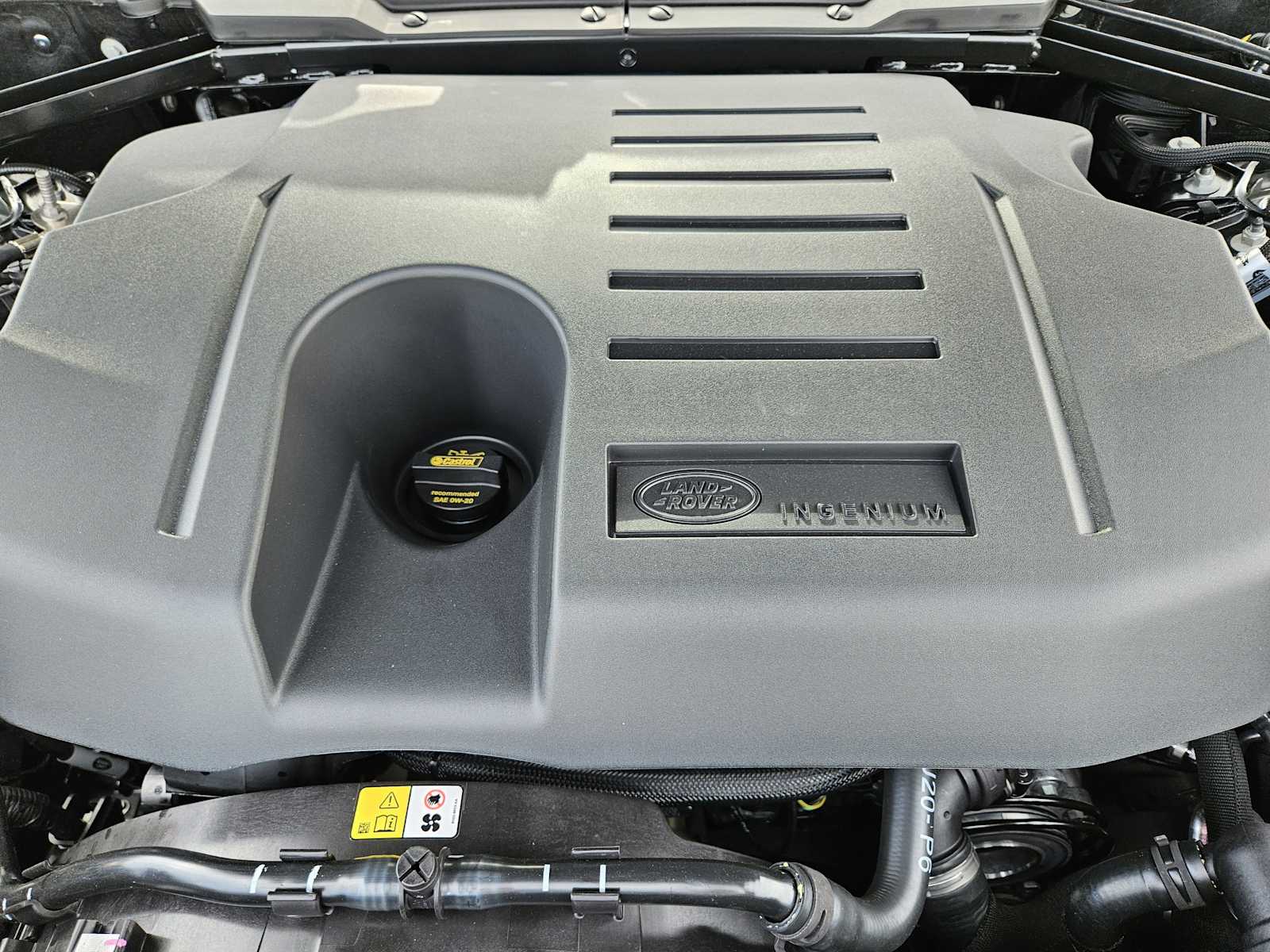2025 Land Rover Defender 90 X-Dynamic SE photo 29