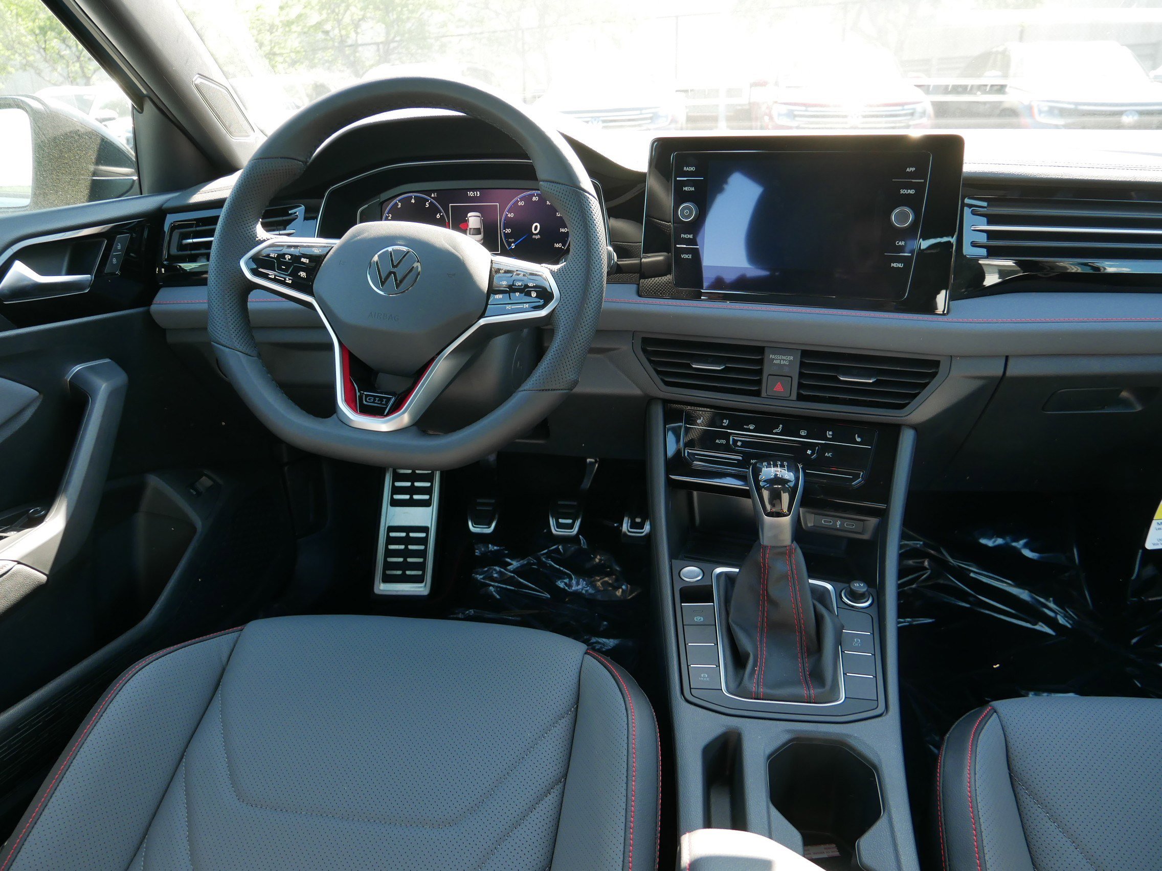 2025 Volkswagen Jetta GLI Autobahn photo 8