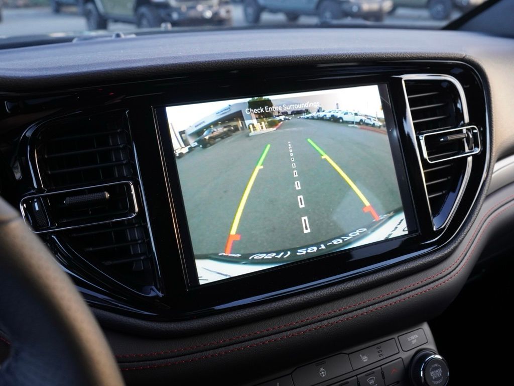 New 2025 Diamond Black Clear-Coat Exterior Paint Dodge R/T Blacktop image 15