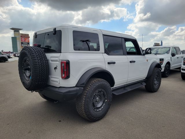 2025 Ford Bronco Badlands photo 4