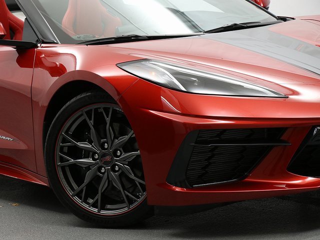 2024 Chevrolet Corvette Stingray 2LT photo 3