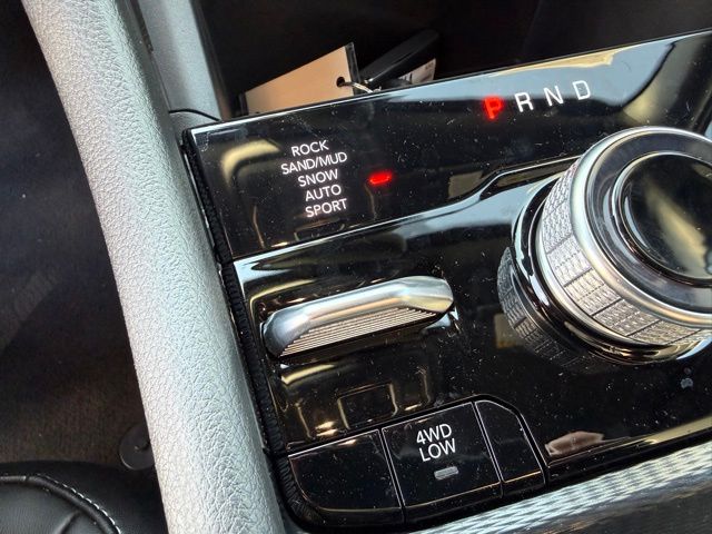 2024 Jeep Cherokee Limited 4xe photo 24