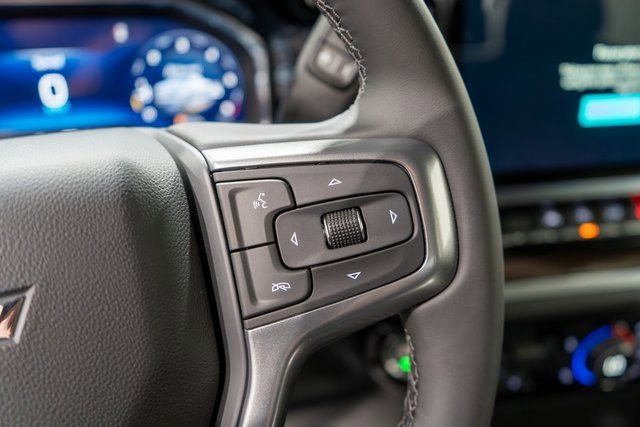 2025 Chevrolet Silverado 1500 LT photo 10