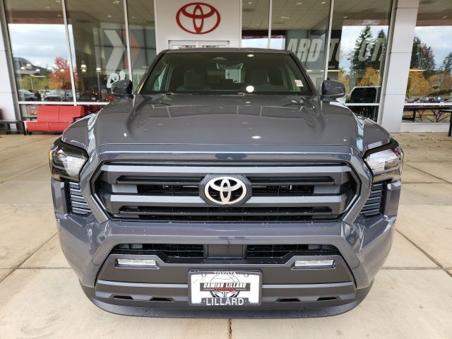 2025 Toyota Tacoma SR5 4x4 Double Cab photo 4