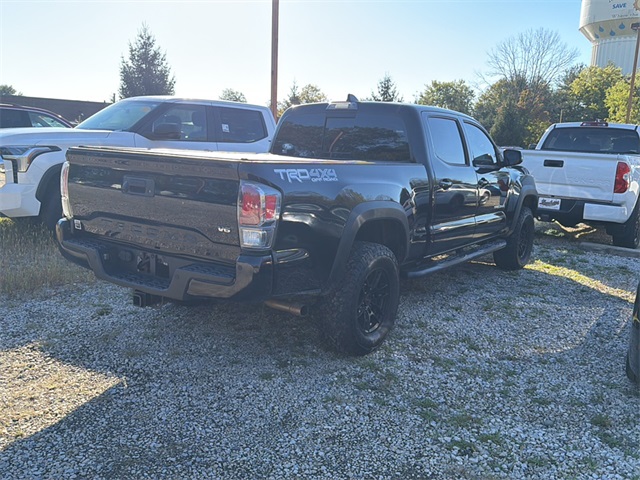 2020 Toyota Tacoma TRD Off-Road photo 3