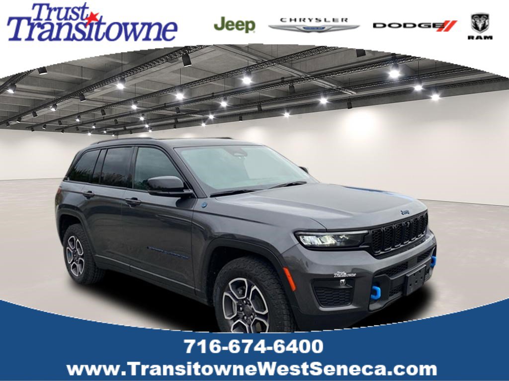 2022 Jeep Grand Cherokee Trailhawk 4xe's photo