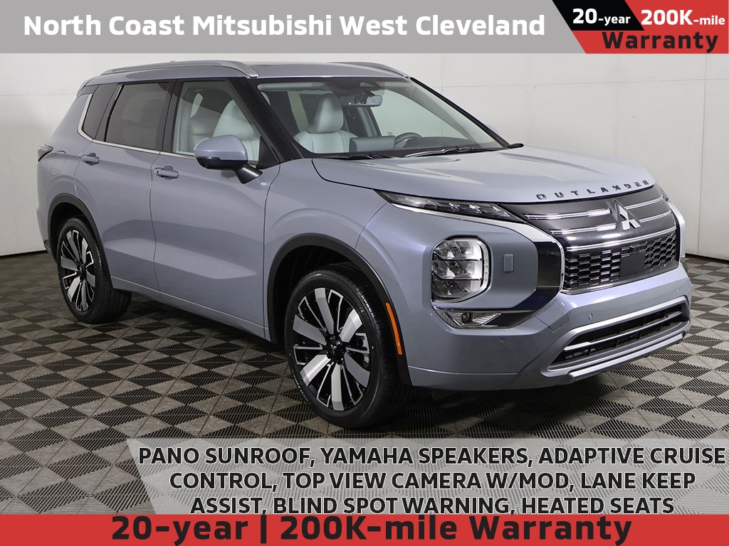 2025 Mitsubishi Outlander SEL's photo