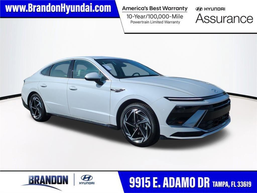 2026 Hyundai Sonata SEL's photo