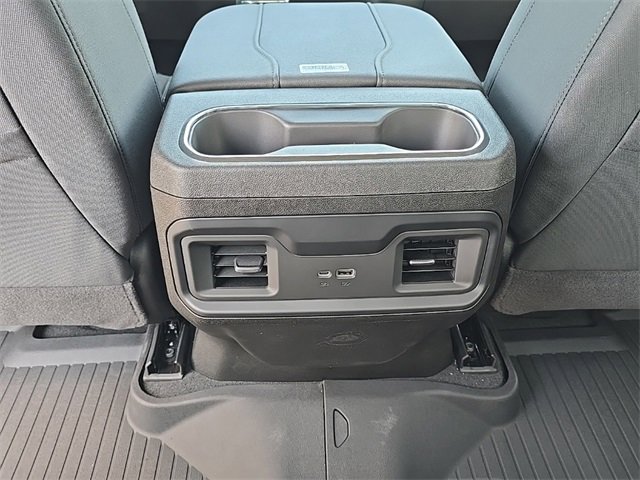 2025 Chevrolet Silverado 1500 LT photo 19