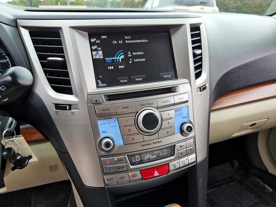 2014 Subaru Outback 2.5i Limited photo 18