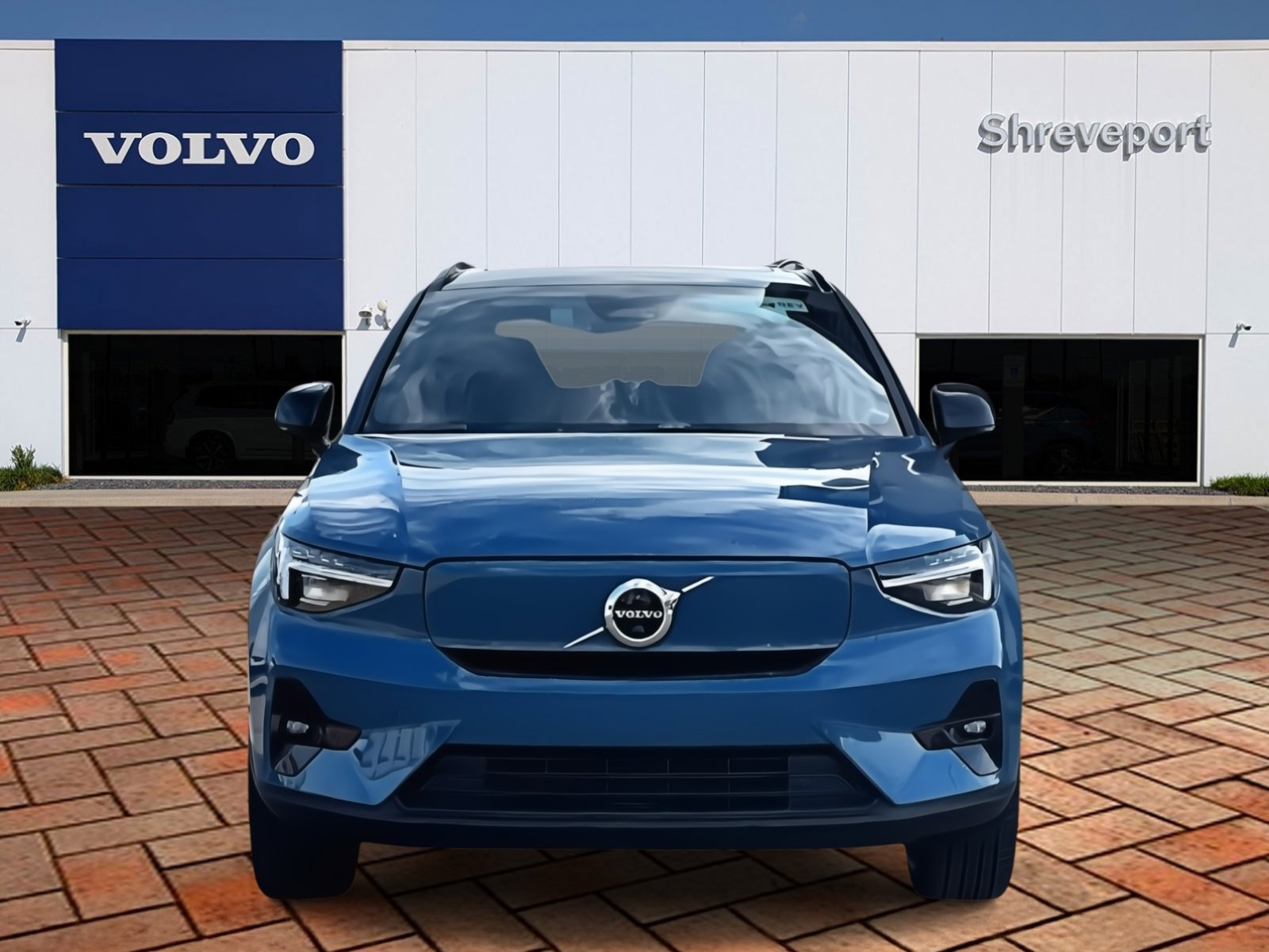 Used 2024 Volvo XC40 Plus with VIN YV4EH3HL0R2280001 for sale in Shreveport, LA